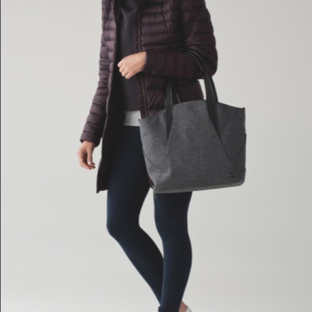 Lululemon All Day Tote Mini